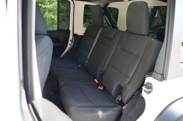 2019 Jeep Wrangler Unlimited Sport S 4X4 / TECH Group / Hard Top / Upgrades! High Point NC