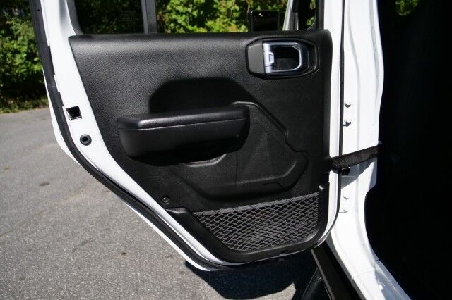 2019 Jeep Wrangler Unlimited Sport S 4X4 / TECH Group / Hard Top / Upgrades! High Point NC