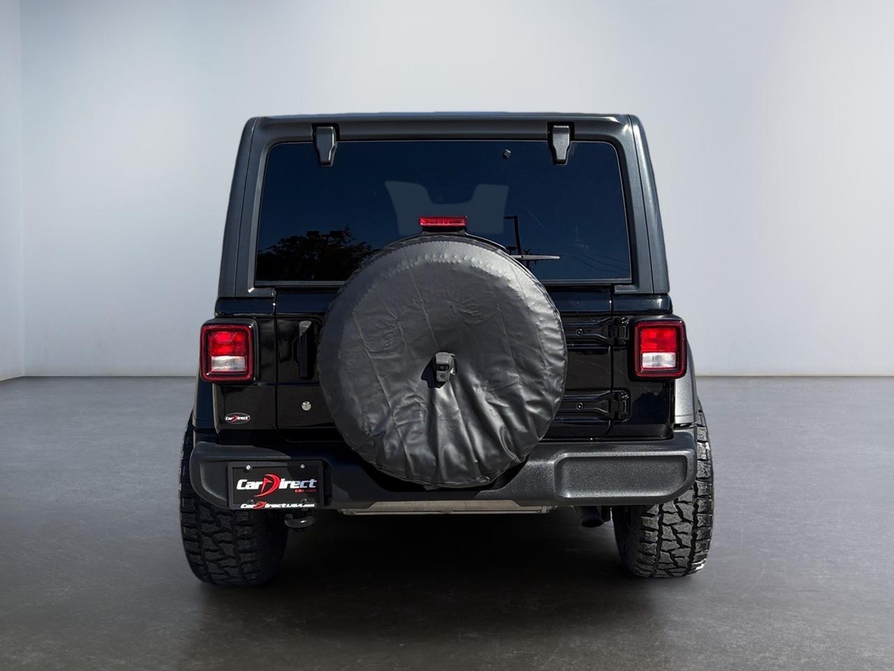 2019 Jeep Wrangler Unlimited Sport S, MT, RUNNING BOARDS, TOW PACKAGE, BACKUP CAMERA, FENDER FLARES, KEYLESS START, HEATED SEATS & STEERING WHEEL, APPLE CARPLAY/ANDROID AUTO, RUGGED RIDGE CUSTOM RIMS, LOW MILES, CLEAN CARFAX, WRANGLE THIS JEEP! Virginia Beach VA