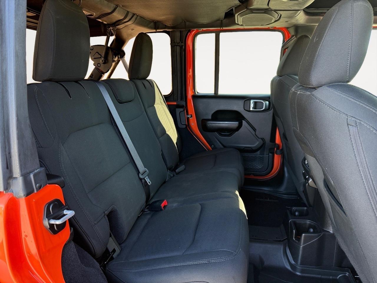 2019 Jeep Wrangler Unlimited Sport S, TOW PACKAGE, APPLE CARPLAY/ANDROID AUTO, BACKUP CAMERA, POWER AND HEATED MIRRORS, KEYLESS START, ALL WEATHER FLOOR MATS, CLEAN CARFAX, ONLY 1 OWNER! Norfolk VA