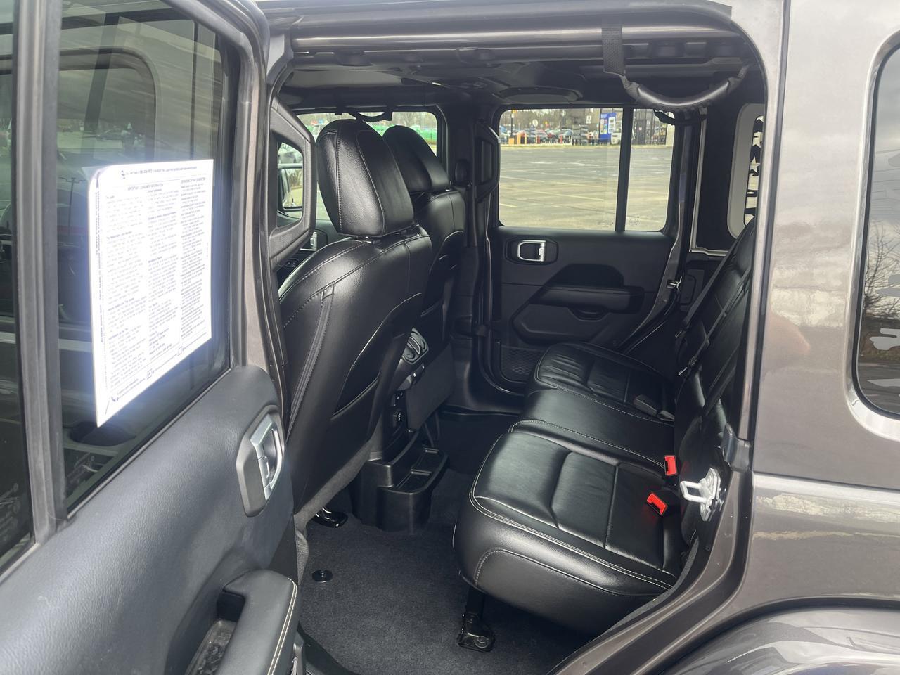 2019 Jeep Wrangler Unlimited Unlimited Moab 4WD ColdWx TrailerTow DualTopGroups w/Nav AdptvCrz HtdLthr HtdStrngWhl RemoteStart Saukville WI