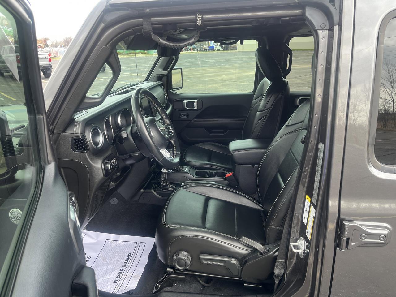 2019 Jeep Wrangler Unlimited Unlimited Moab 4WD ColdWx TrailerTow DualTopGroups w/Nav AdptvCrz HtdLthr HtdStrngWhl RemoteStart Saukville WI