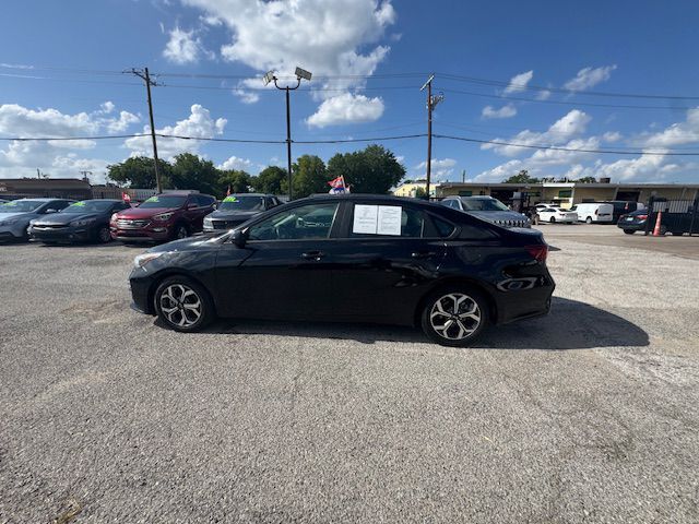 2019 KIA FORTE FE Grand Prairie TX
