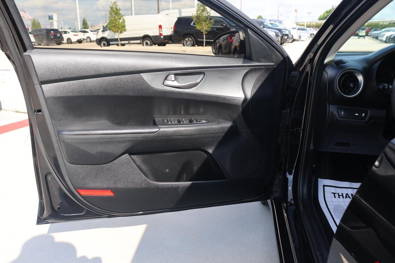 2019 KIA FORTE FE Houston TX