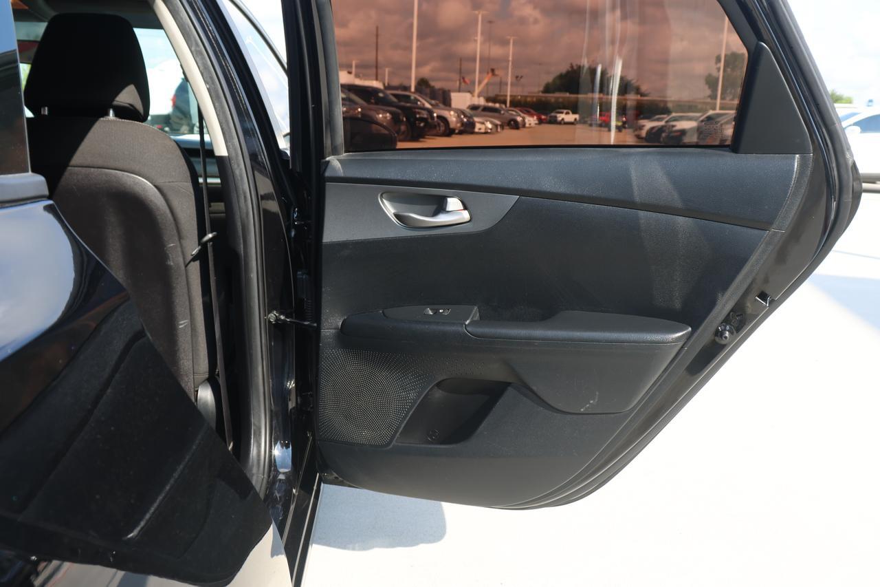 2019 KIA FORTE FE Houston TX