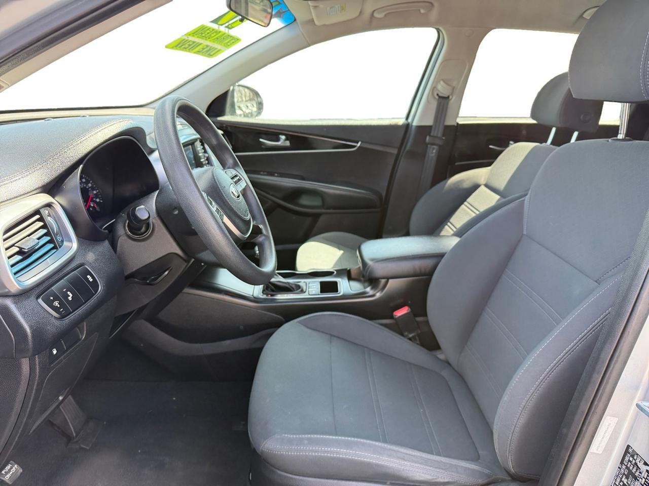2019 KIA SORENTO LX; L Kansas City MO