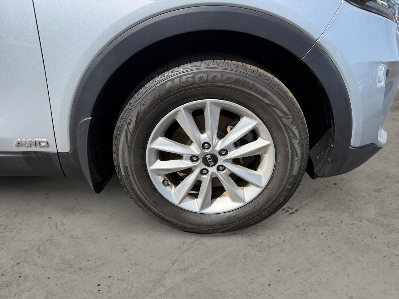 2019 KIA SORENTO LX; L Kansas City MO