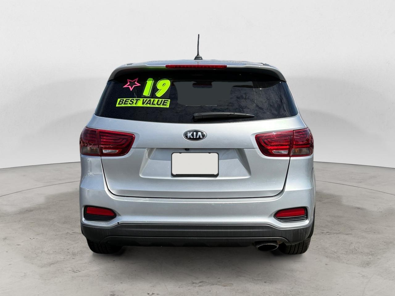 2019 KIA SORENTO LX; L Kansas City MO
