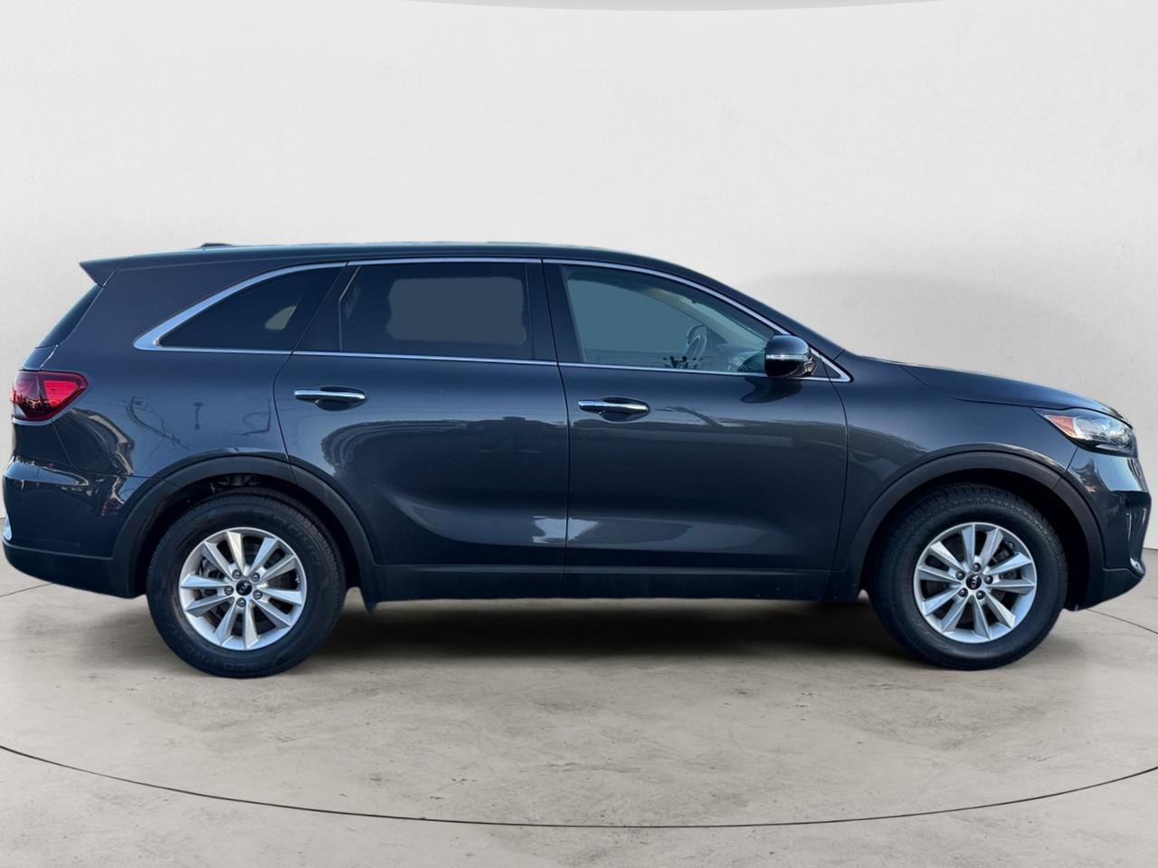 2019 KIA SORENTO LX; L LX Kansas City MO