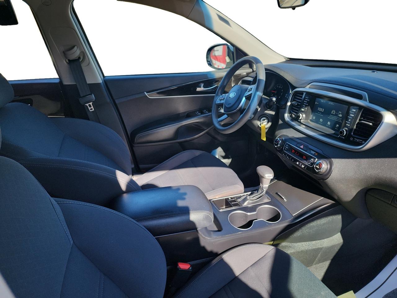 2019 KIA SORENTO LX; L LX V6 Kansas City MO