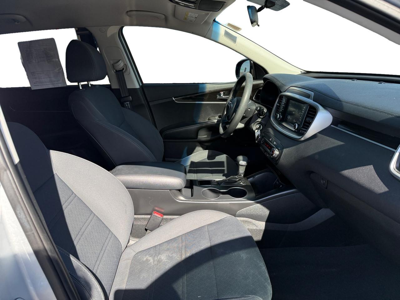 2019 KIA SORENTO LX; L LX V6 Kansas City MO