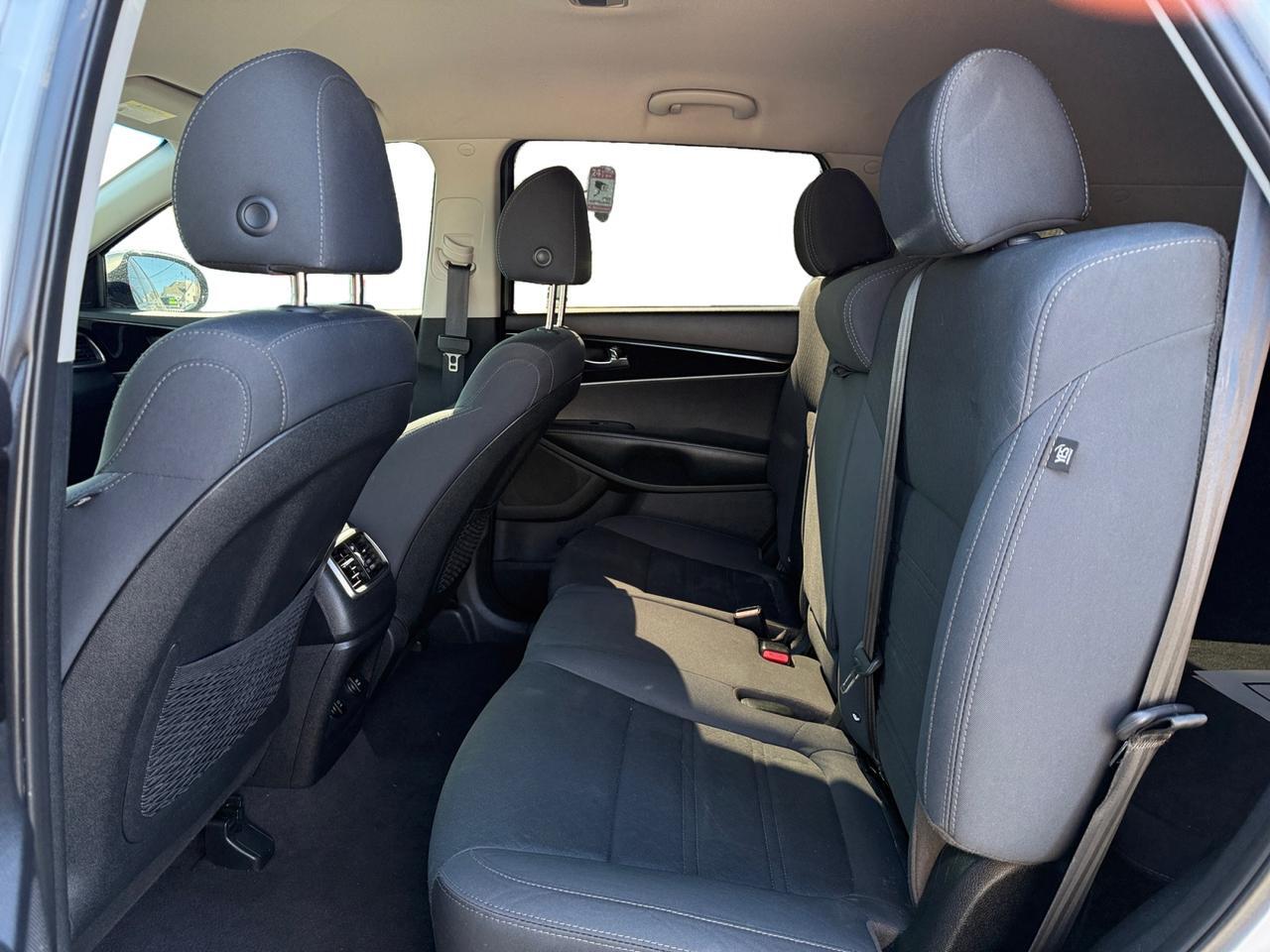 2019 KIA SORENTO LX; L LX V6 Kansas City MO