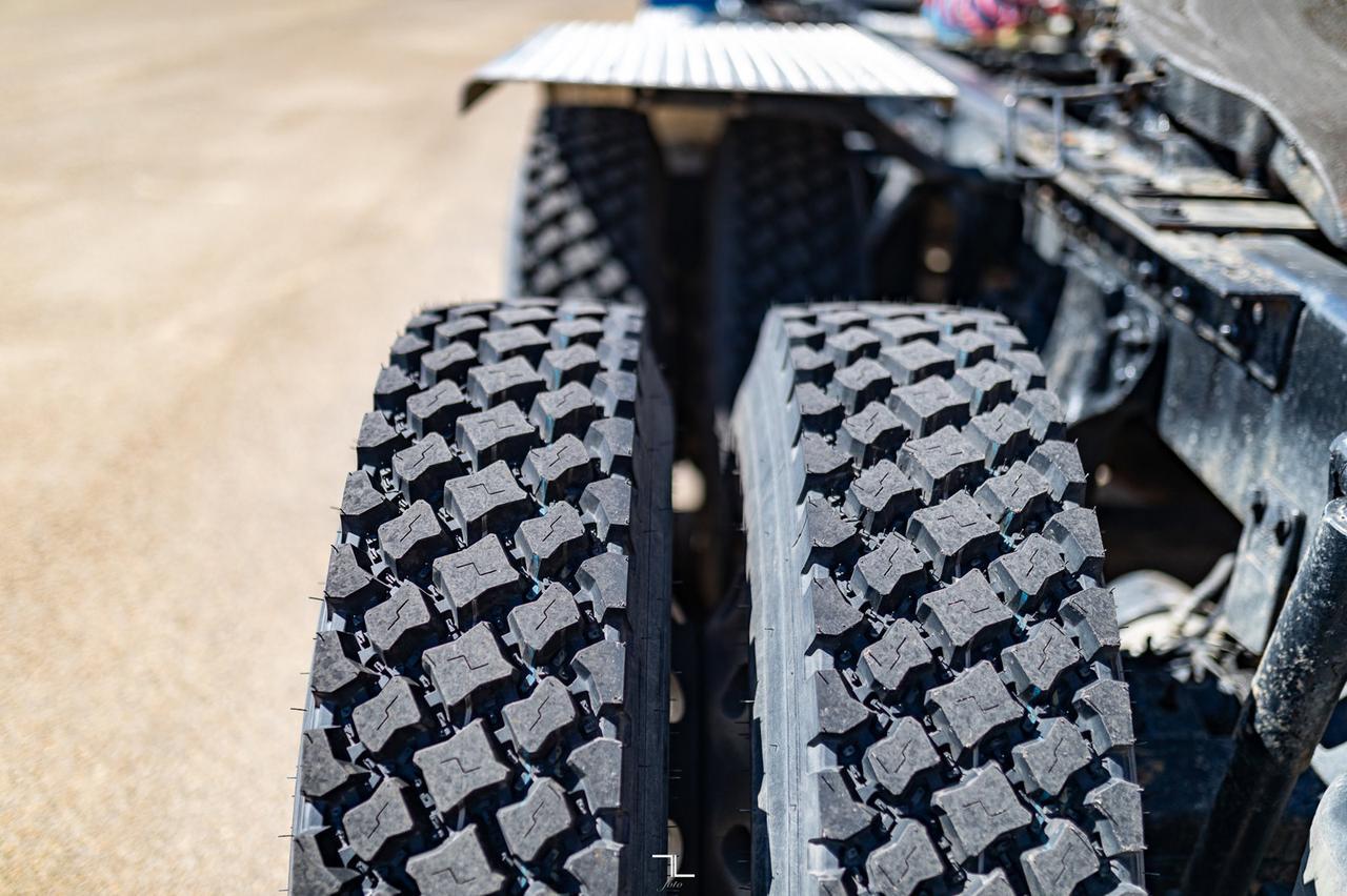 2019 Kenworth T-800 Extended Day Cab Tractor Heavy Spec Diesel Red Deer AB