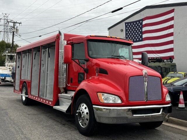 2019 Kenworth T270 18' Beverage Body