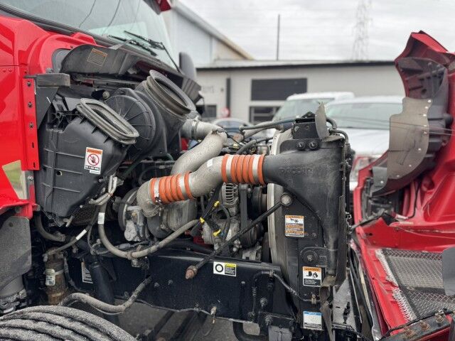 2019 Kenworth T270 18' Beverage Body Henrico VA