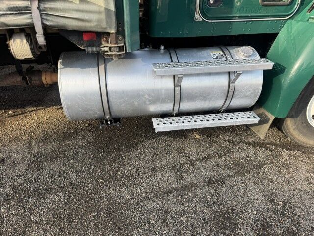 2019 Kenworth T270 28' Box Truck w Liftgate & Softside Henrico VA