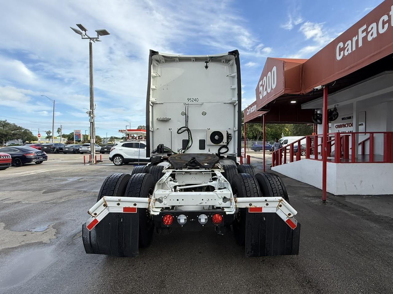 2019 Kenworth T680 Paccar MX13 Hollywood FL