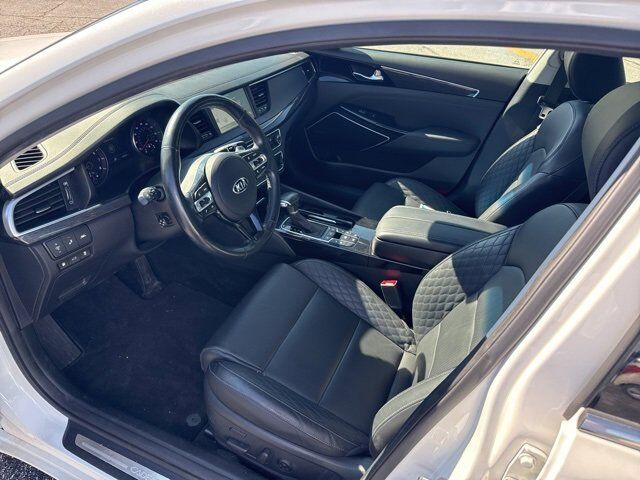 2019 Kia Cadenza Limited Carbondale IL
