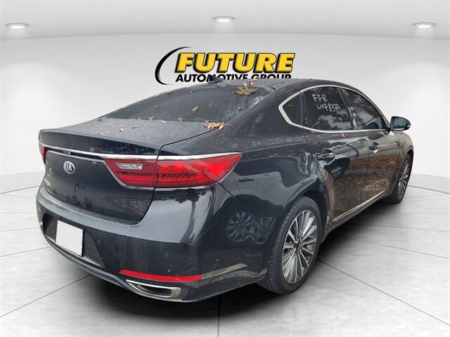 2019 Kia Cadenza Premium