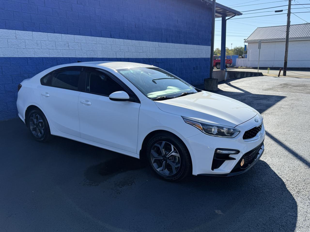 2019 Kia Forte LXS photo 3