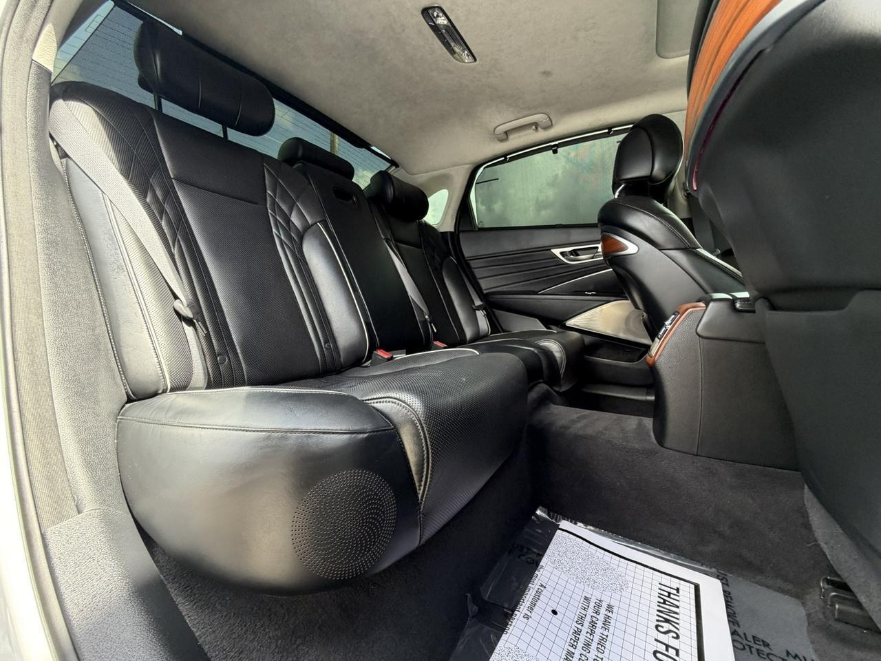 2019 Kia K900 Luxury Miami FL