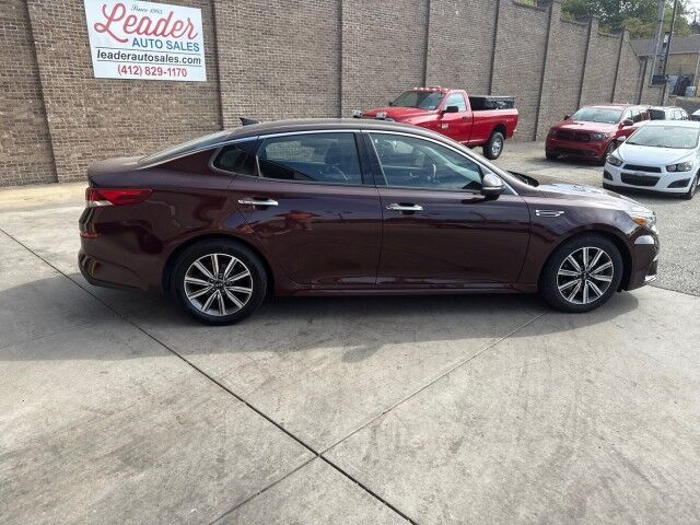 2019 Kia Optima EX photo 6