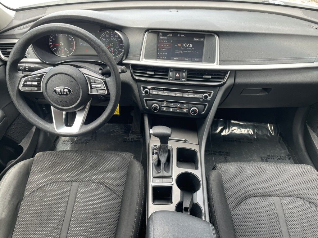 2019 Kia Optima LX~CLEAN CARFAX~ONLINE FINANCE~CRUISE CONTROL~PARKING SENSORS~REARVIEW CAMERA Sarasota FL