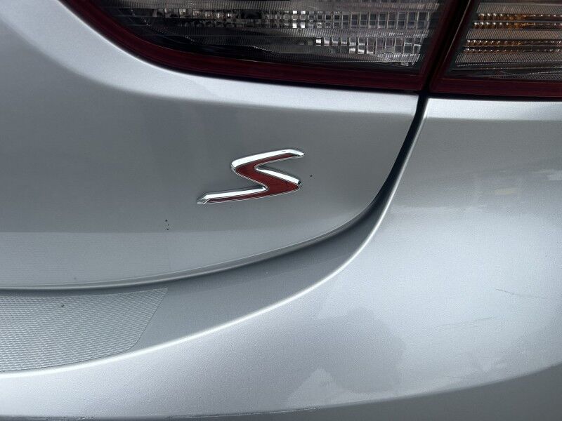 2019 Kia Rio S - 1 OWNER - LOW MILES Webster MA