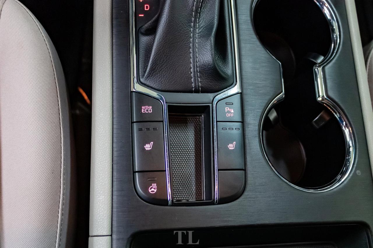 2019 Kia Sedona LX+ BCam 3rd Row Red Deer AB