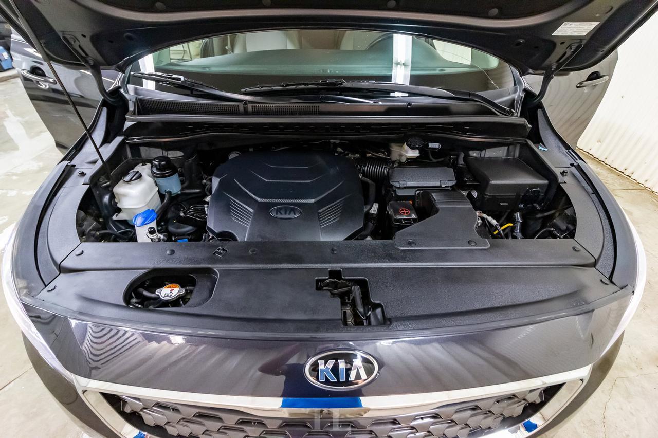 2019 Kia Sedona LX+ BCam 3rd Row Red Deer AB