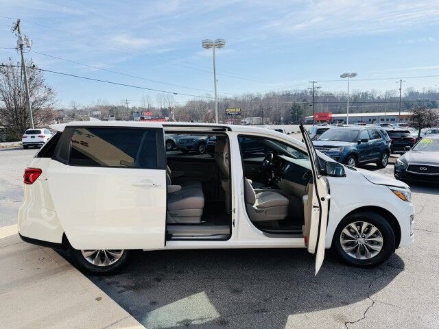 2019 Kia Sedona LX Conover NC