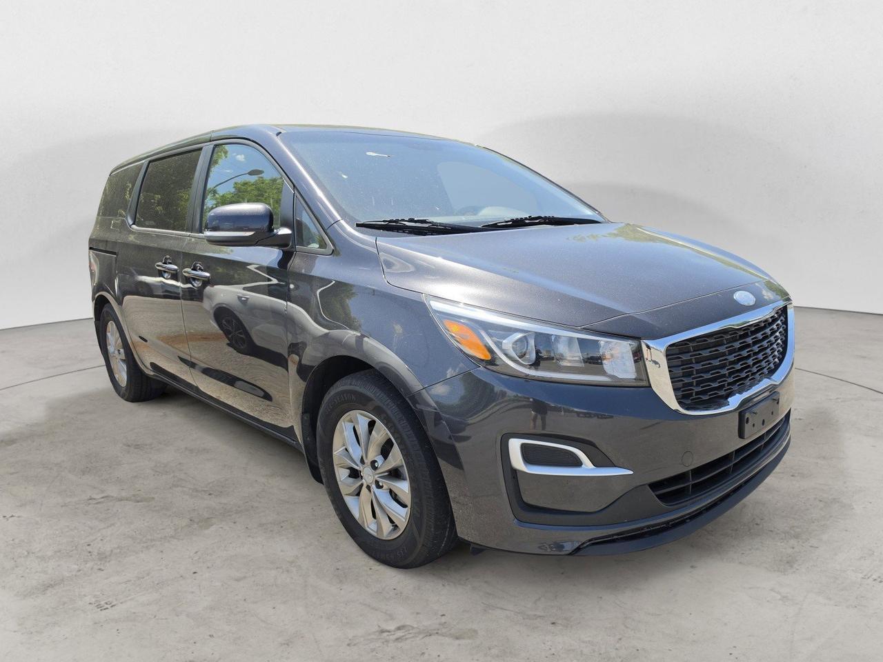 2019 Kia Sedona LX