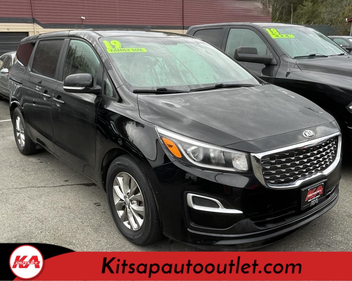 2019 Kia Sedona LX Minivan 4D
