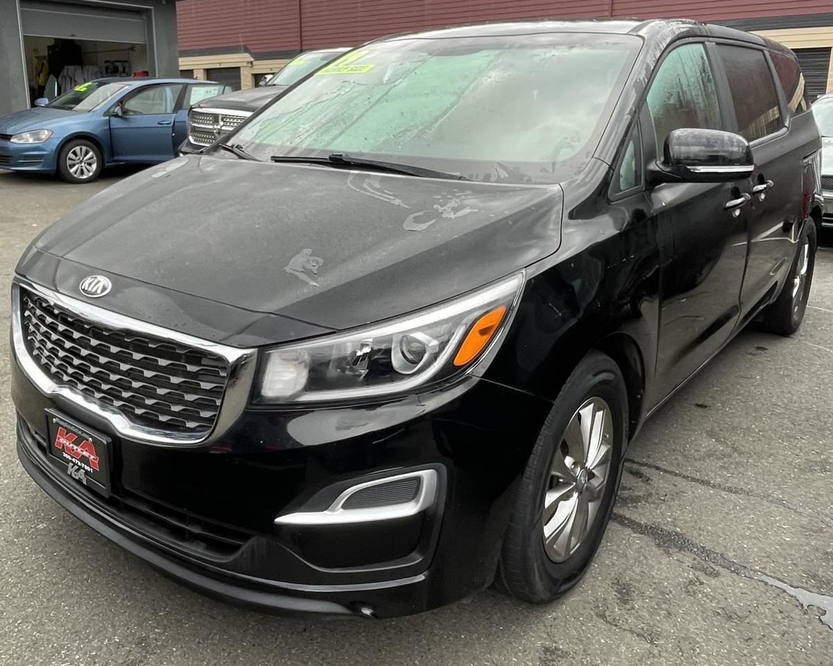 2019 Kia Sedona LX Minivan 4D