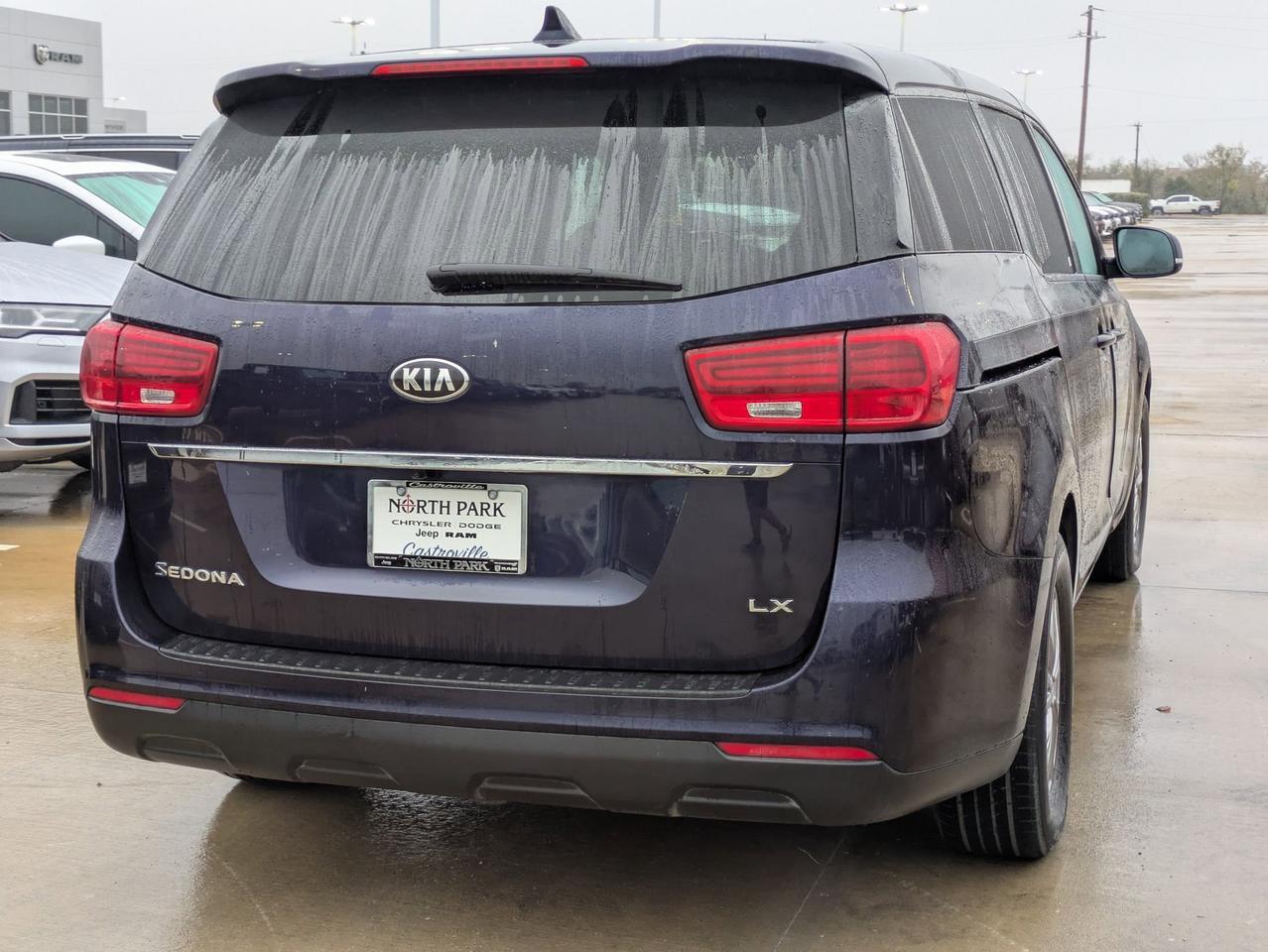 2019 Kia Sedona LX