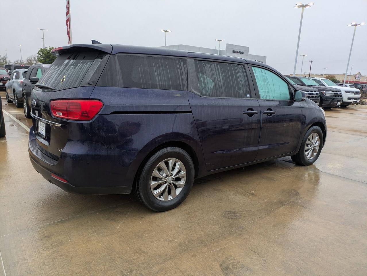 2019 Kia Sedona LX