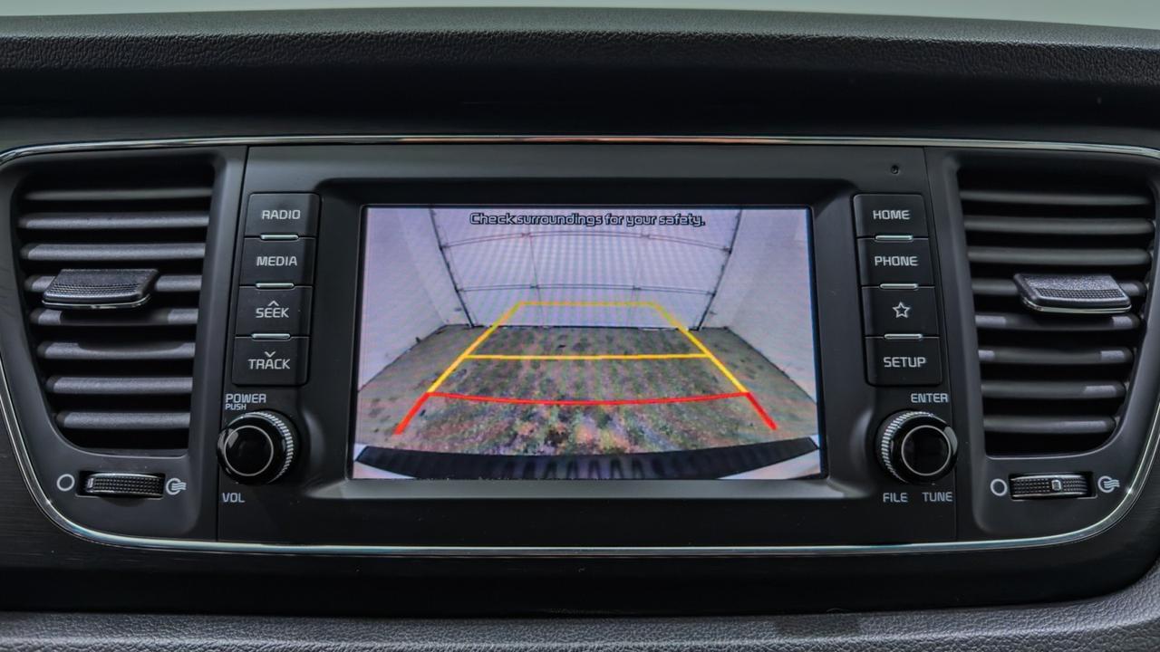 2019 Kia Sedona LX Tallmadge OH