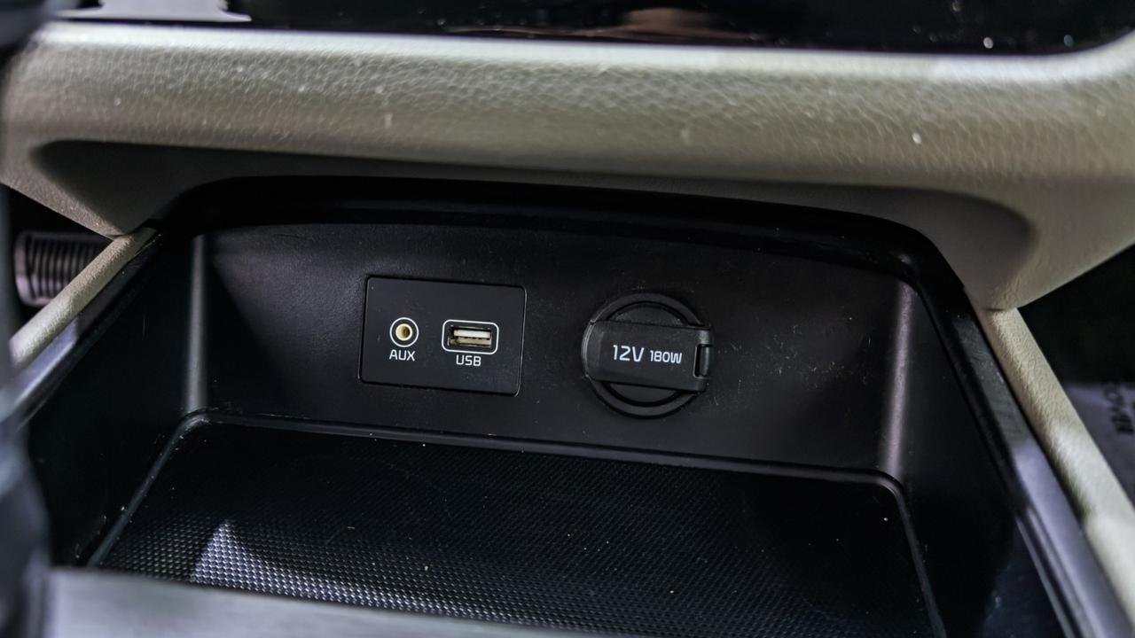 2019 Kia Sedona LX Tallmadge OH