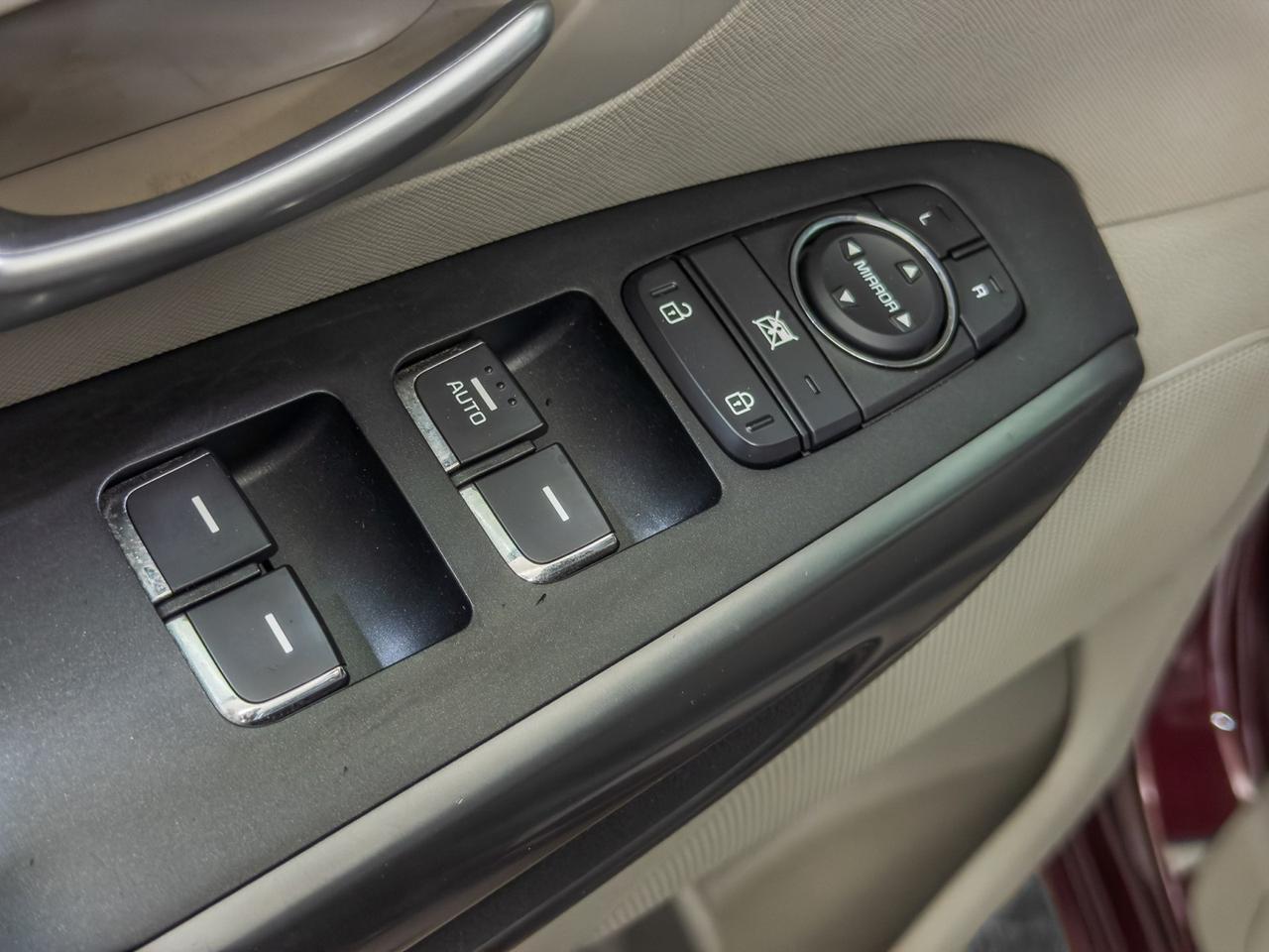 2019 Kia Sedona LX Tallmadge OH