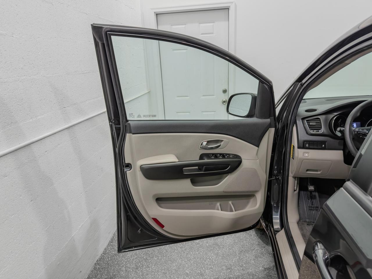 2019 Kia Sedona LX Tallmadge OH