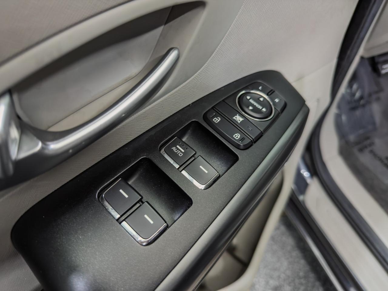 2019 Kia Sedona LX Tallmadge OH