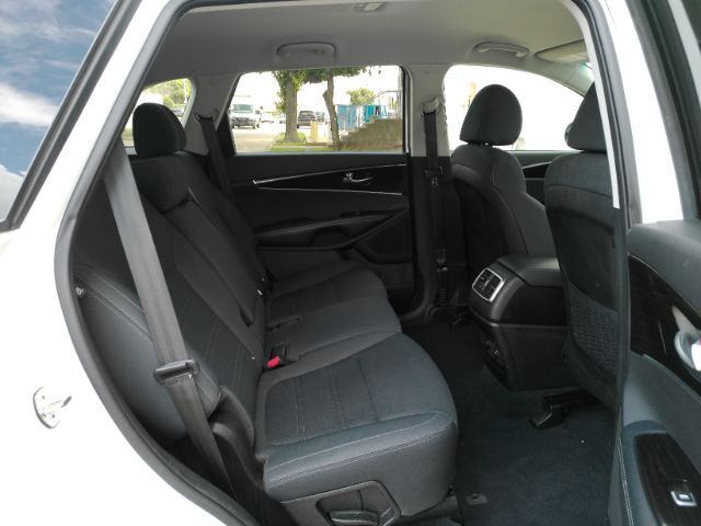 2019 Kia Sorento 2.4L LX Plano TX