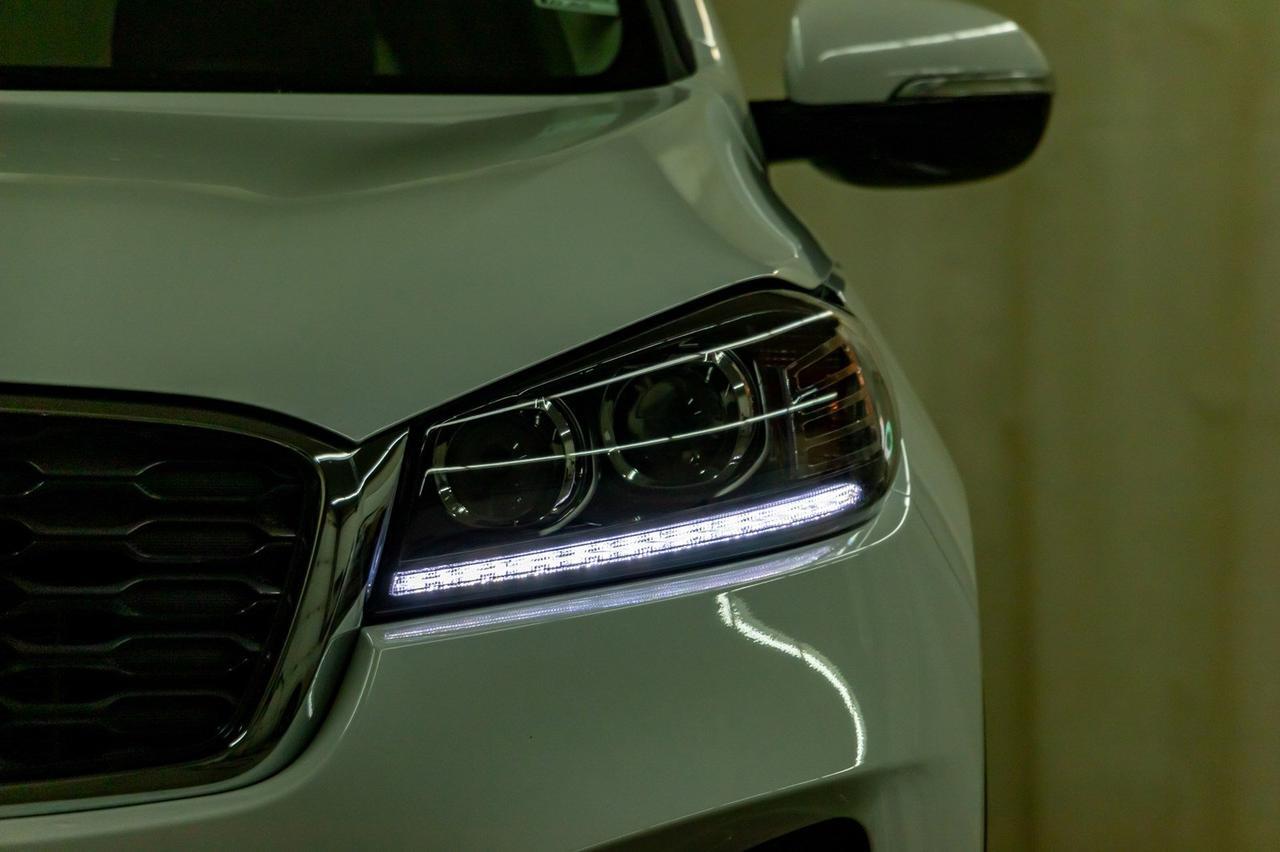 2019 Kia Sorento AWD EX 3rd Row Leather BCam Red Deer AB