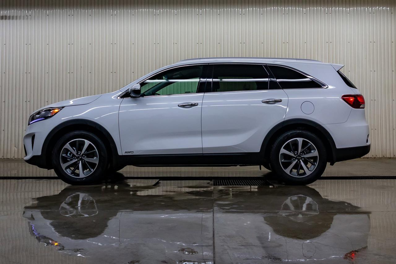 2019 Kia Sorento AWD EX 3rd Row Leather BCam Red Deer AB