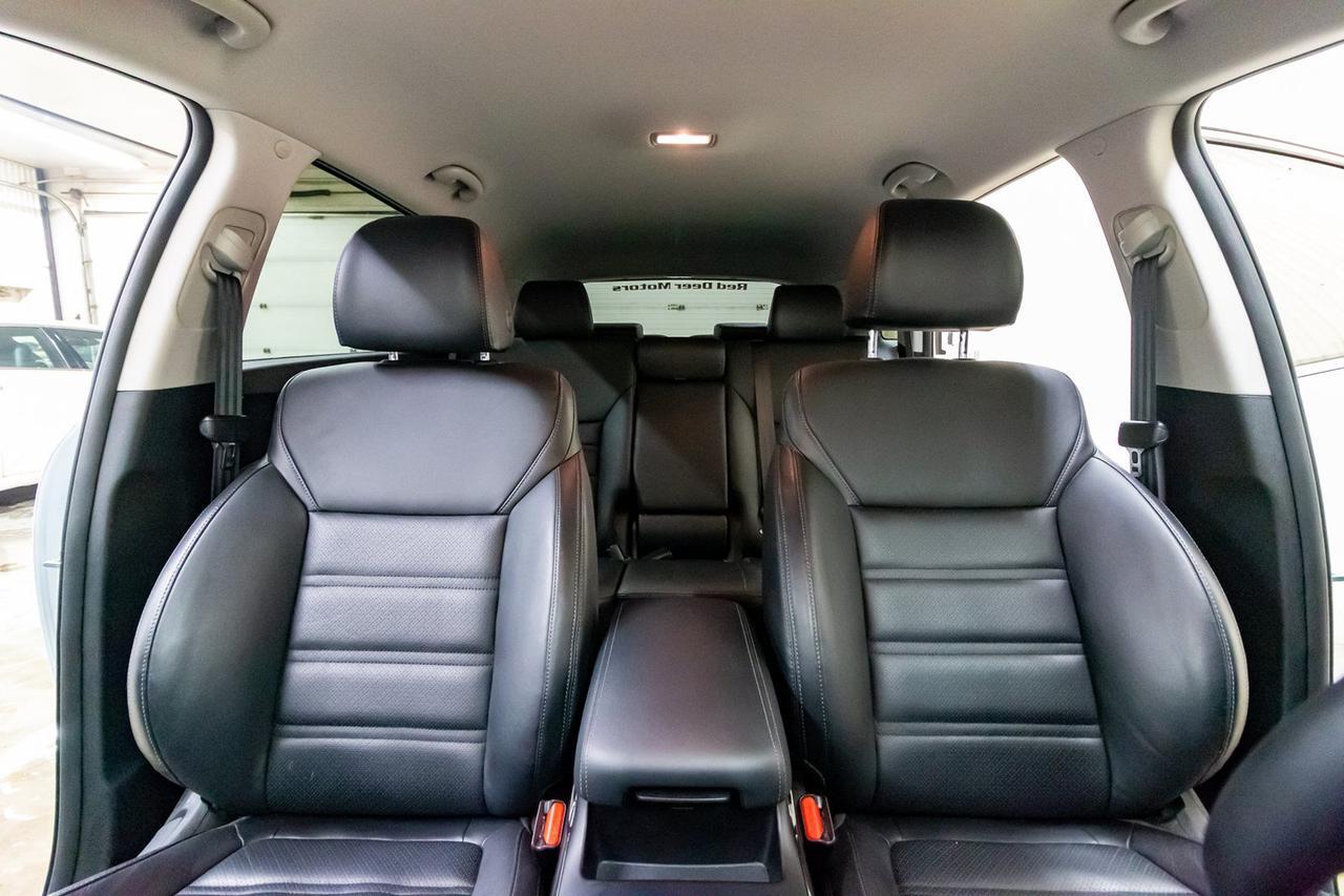 2019 Kia Sorento AWD EX 3rd Row Leather BCam Red Deer AB
