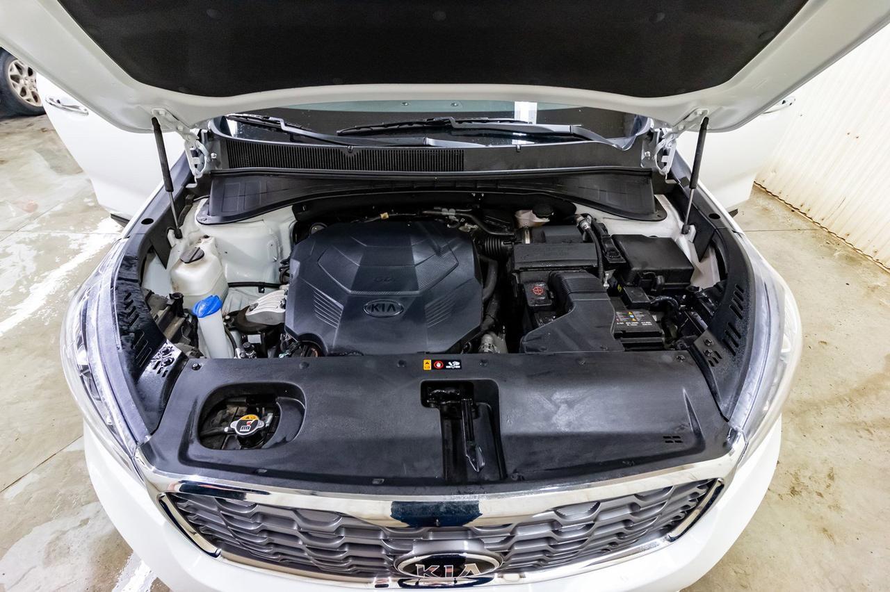 2019 Kia Sorento AWD EX 3rd Row Leather BCam Red Deer AB