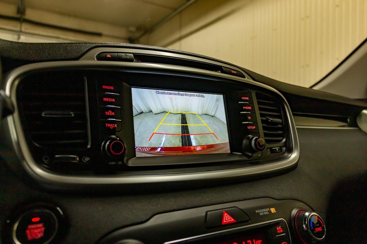 2019 Kia Sorento AWD EX BCam 7 Passenger Red Deer AB