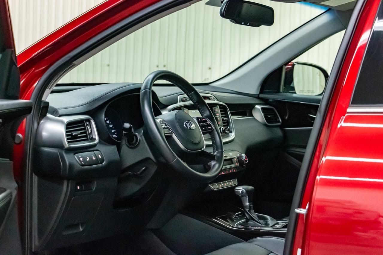 2019 Kia Sorento AWD EX BCam 7 Passenger Red Deer AB