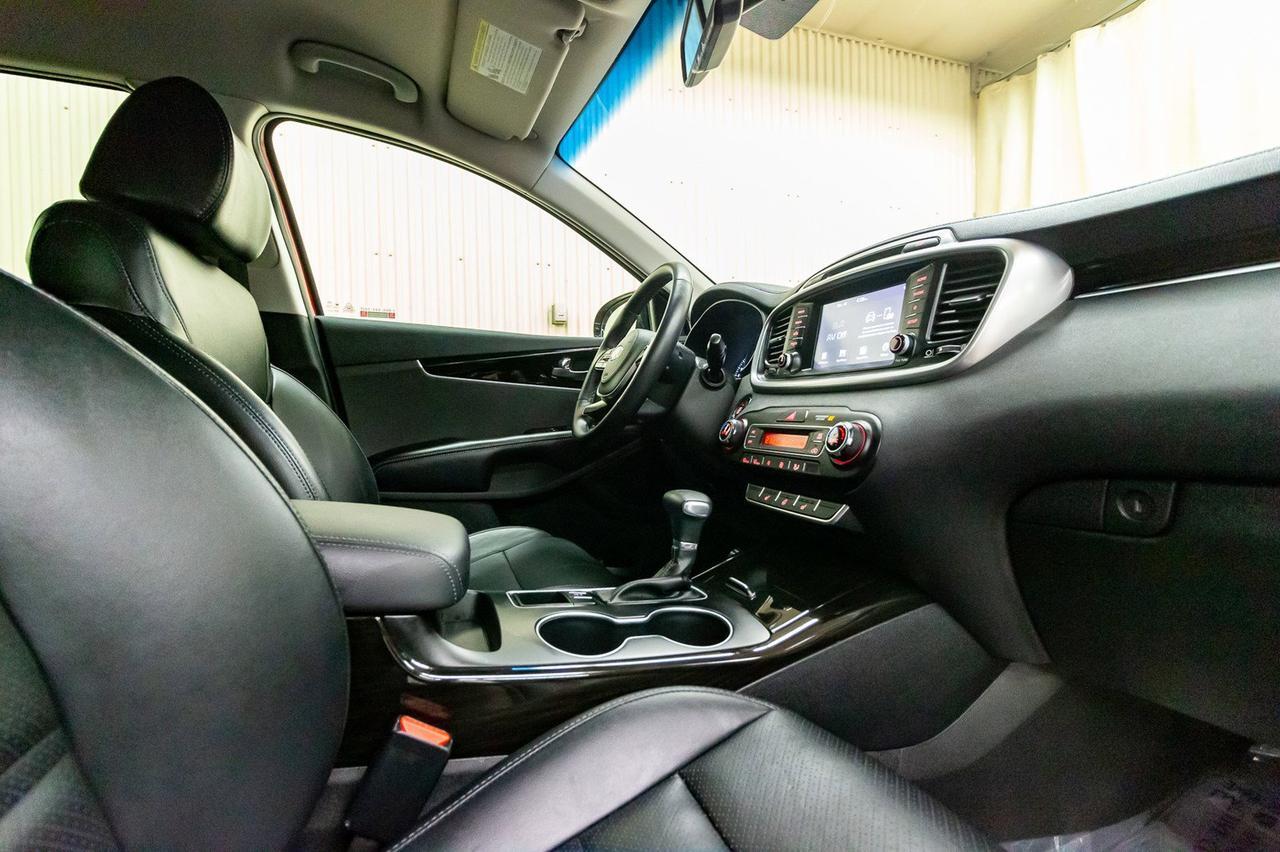 2019 Kia Sorento AWD EX BCam 7 Passenger Red Deer AB