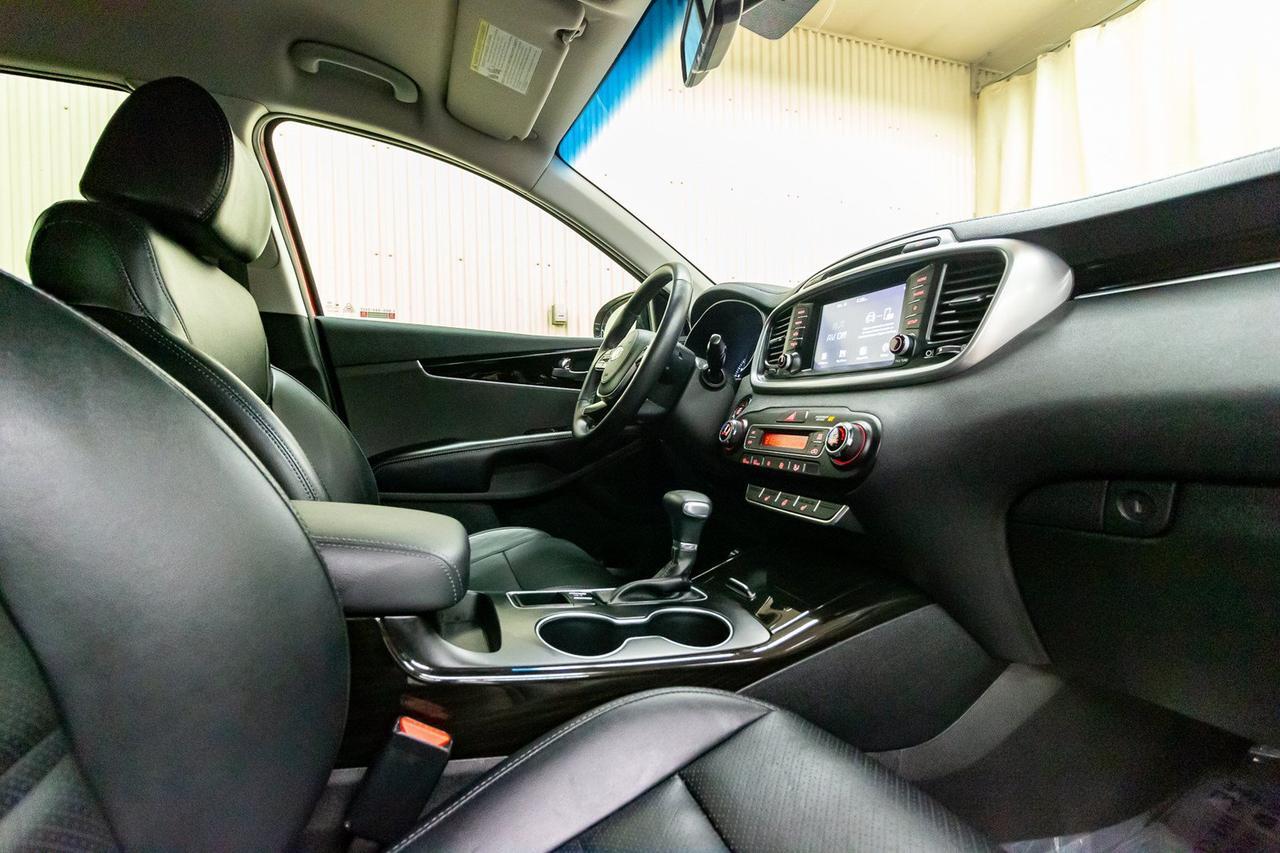 2019 Kia Sorento AWD EX BCam 7 Passenger Red Deer AB